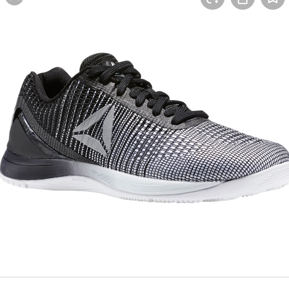 Reebok Nano 7 size 9 women’s